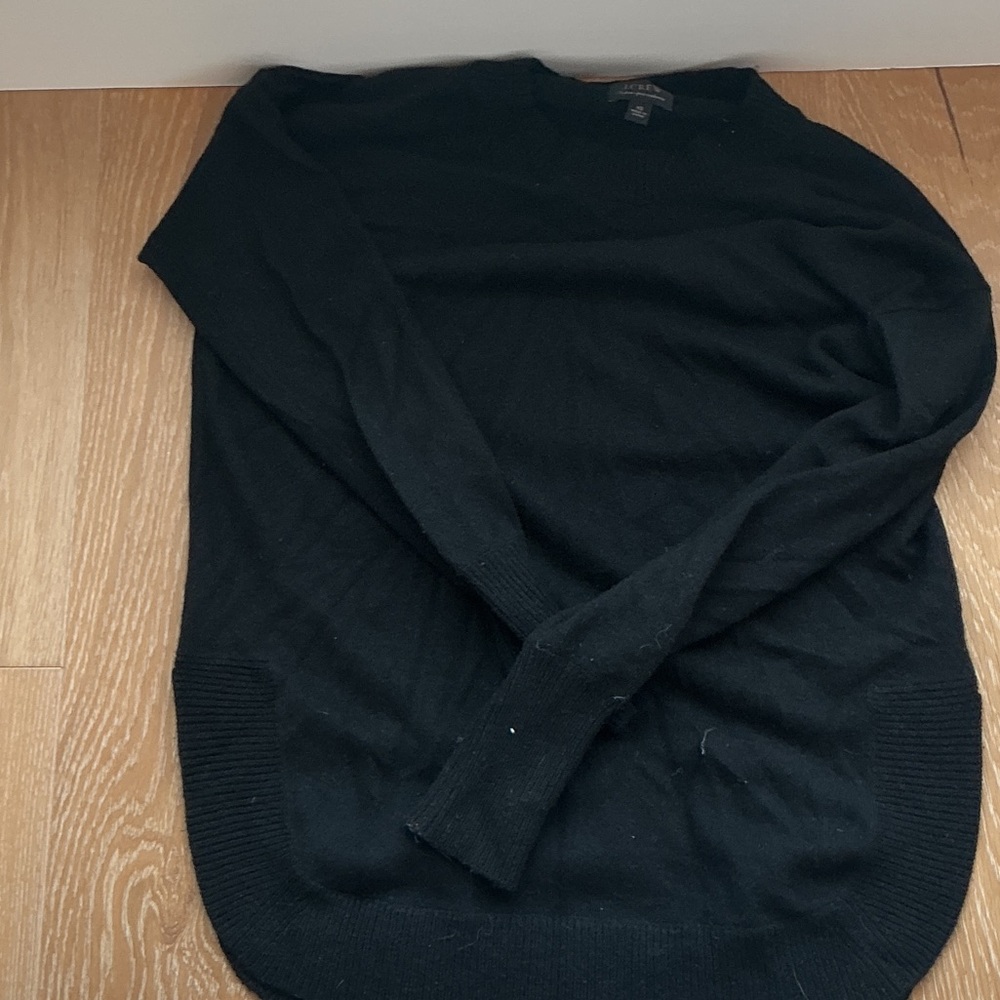 J. Crew woman’s Black Crewneck cashmere sweater